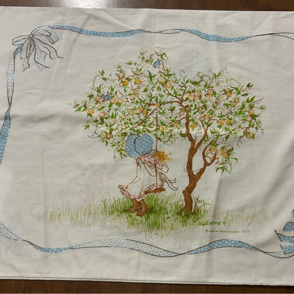 Vintage Holly Hobbie pillow case - Picture 3 of 5